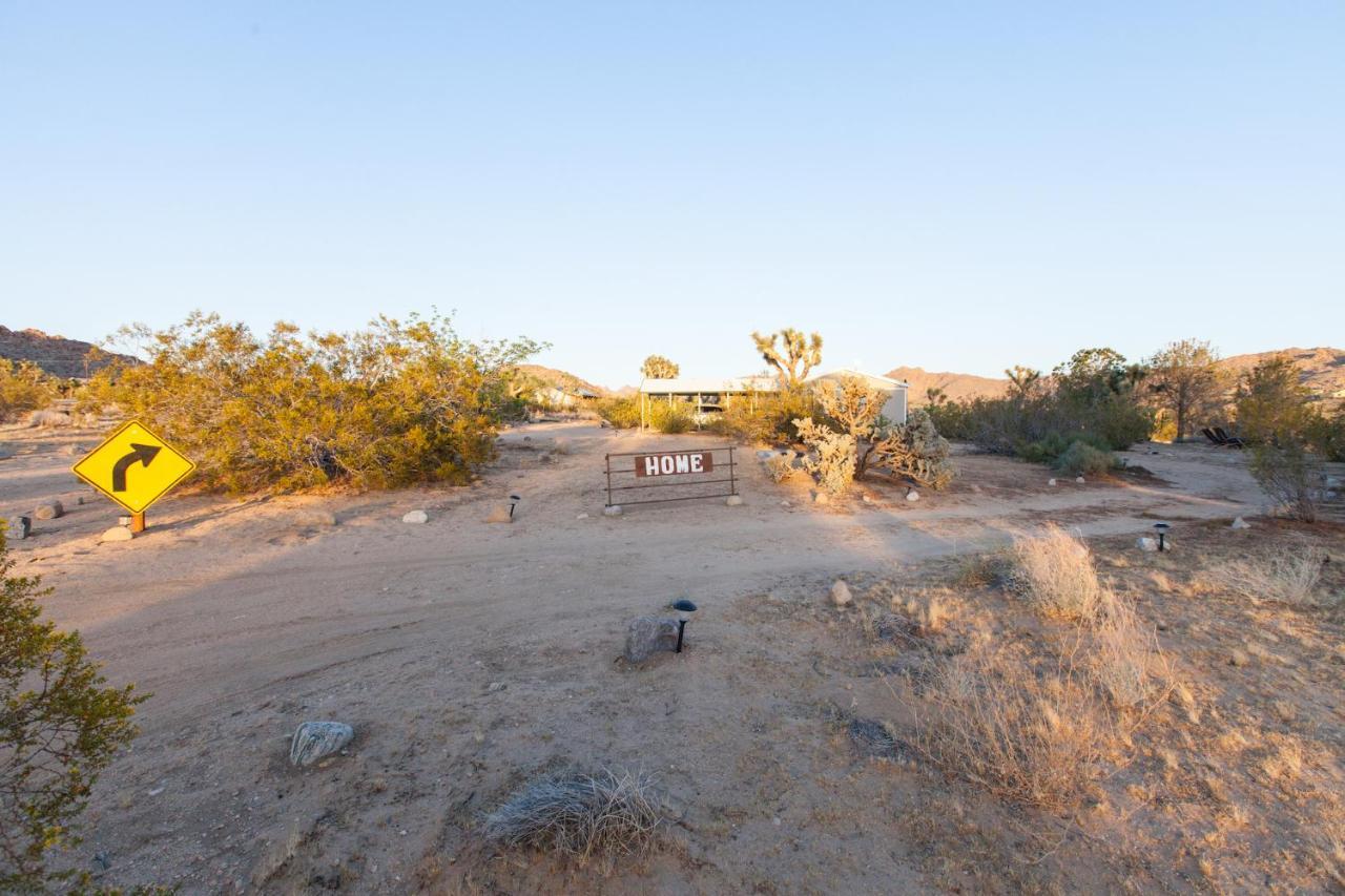 @ Marbella Lane - 10 Acres Oasis Desert Retreat! Joshua Tree Exterior photo